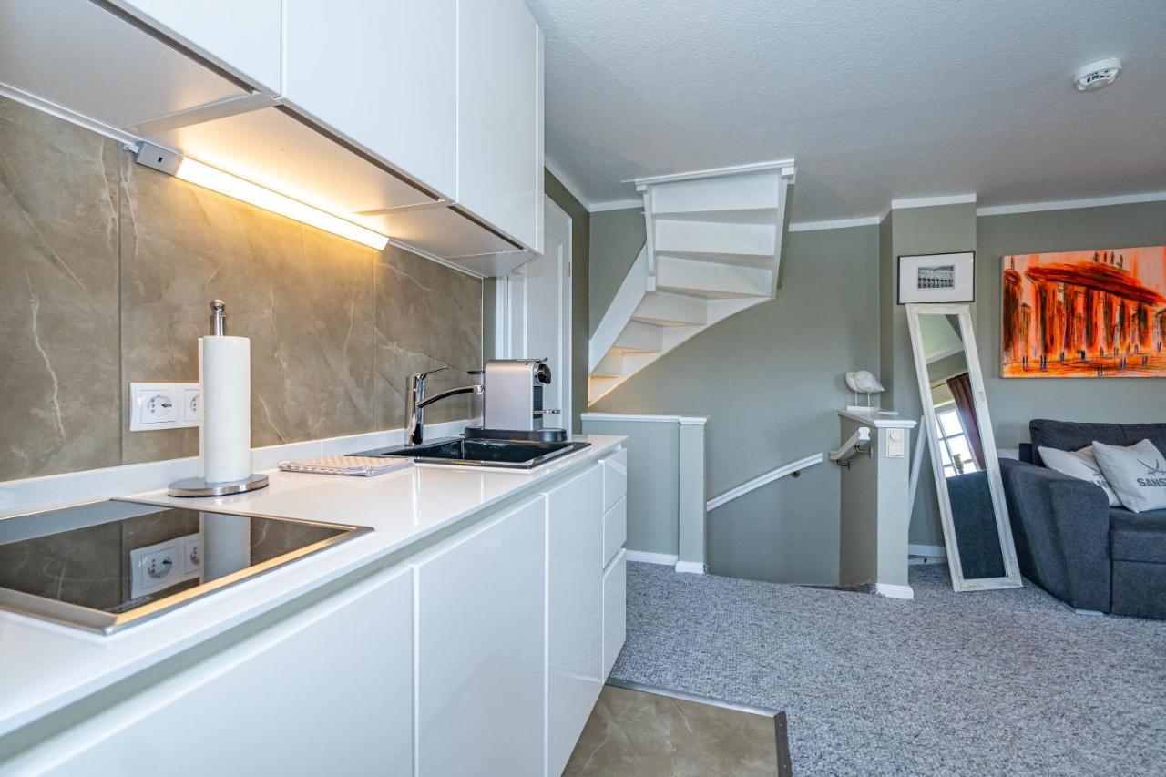 Gemuetliche Wohnung Unter Reet Mit Pool Und Sauna In Keitum Buitenkant foto